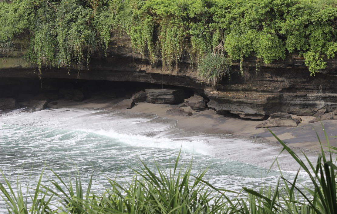 3JXr2LEESdqJz1P46tpK1Q_thumb_1905