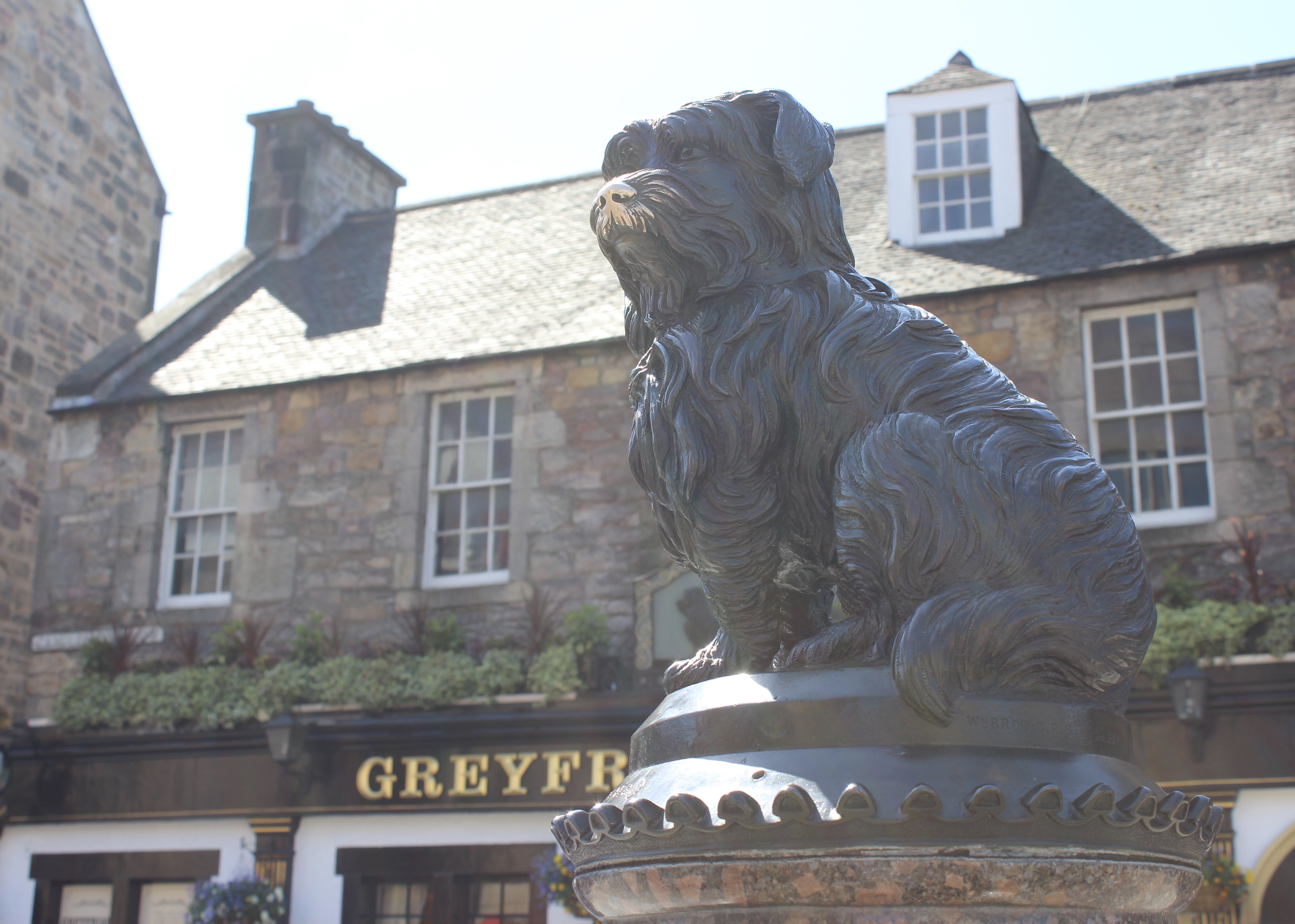 Nyambura.co - Guide to Edinburgh